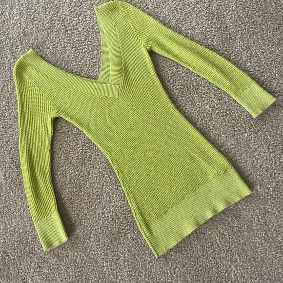 💎 Bebe Shimmer Sweater 💎 - Picture 6 of 6